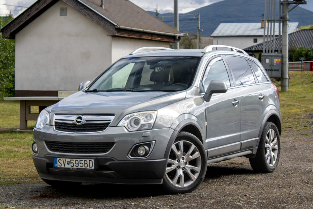 Opel Antara 2.2 CDTI 4x4 Cosmo / 135kW / M6 / ZÁRUKA / AJ NA SPLÁTKY / PROTIÚČET