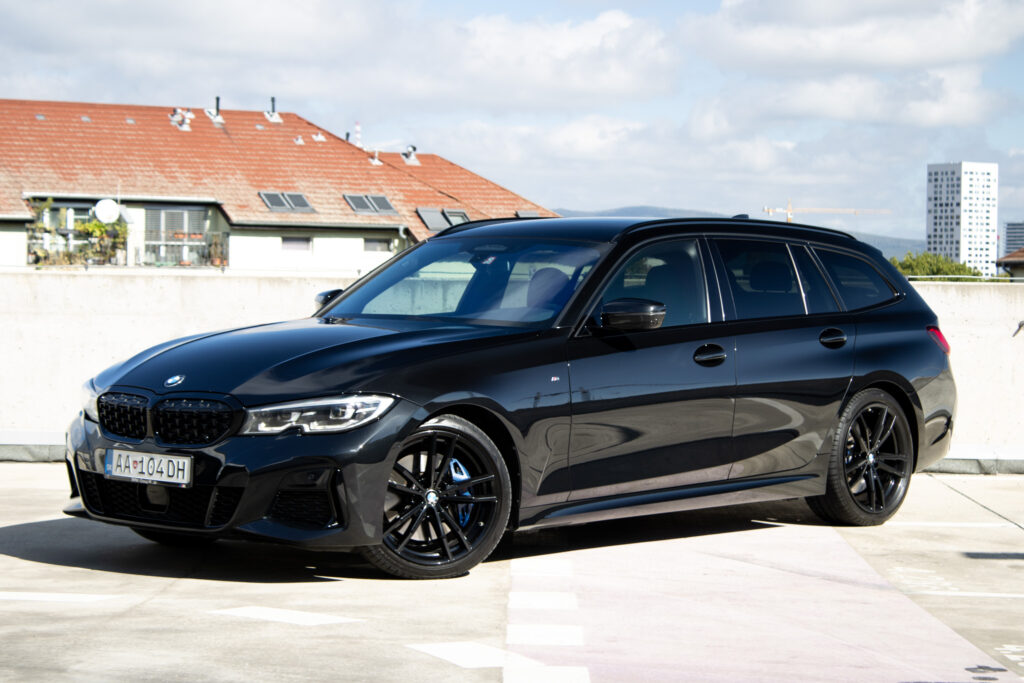 BMW Rad 3 Touring M340d xDrive 250kW AT/8 2020 / AJ NA SPLÁTKY / PROTIÚČET