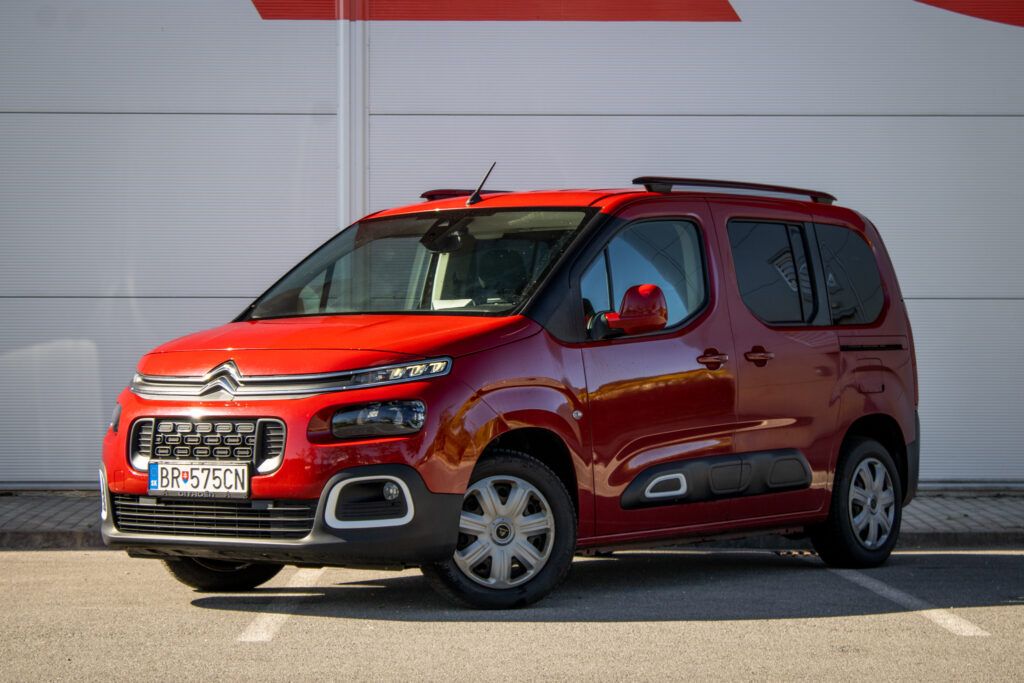 Citroën Berlingo BlueHDi 100 Feel M, 75 kW, M5, 5d. / AJ NA SPPLÁTKY / PROTIÚČET /