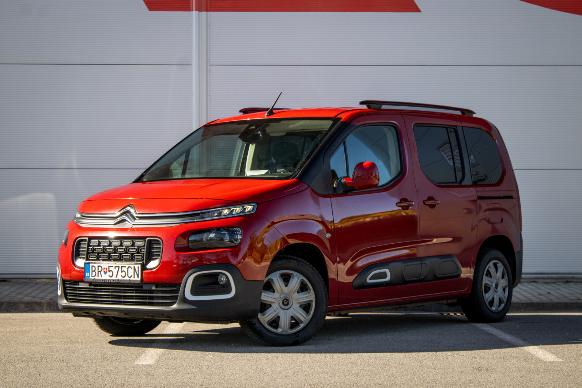 Citroën Berlingo BlueHDi 100 Feel M, 75 kW, M5, 5d. / AJ NA SPPLÁTKY / PROTIÚČET /