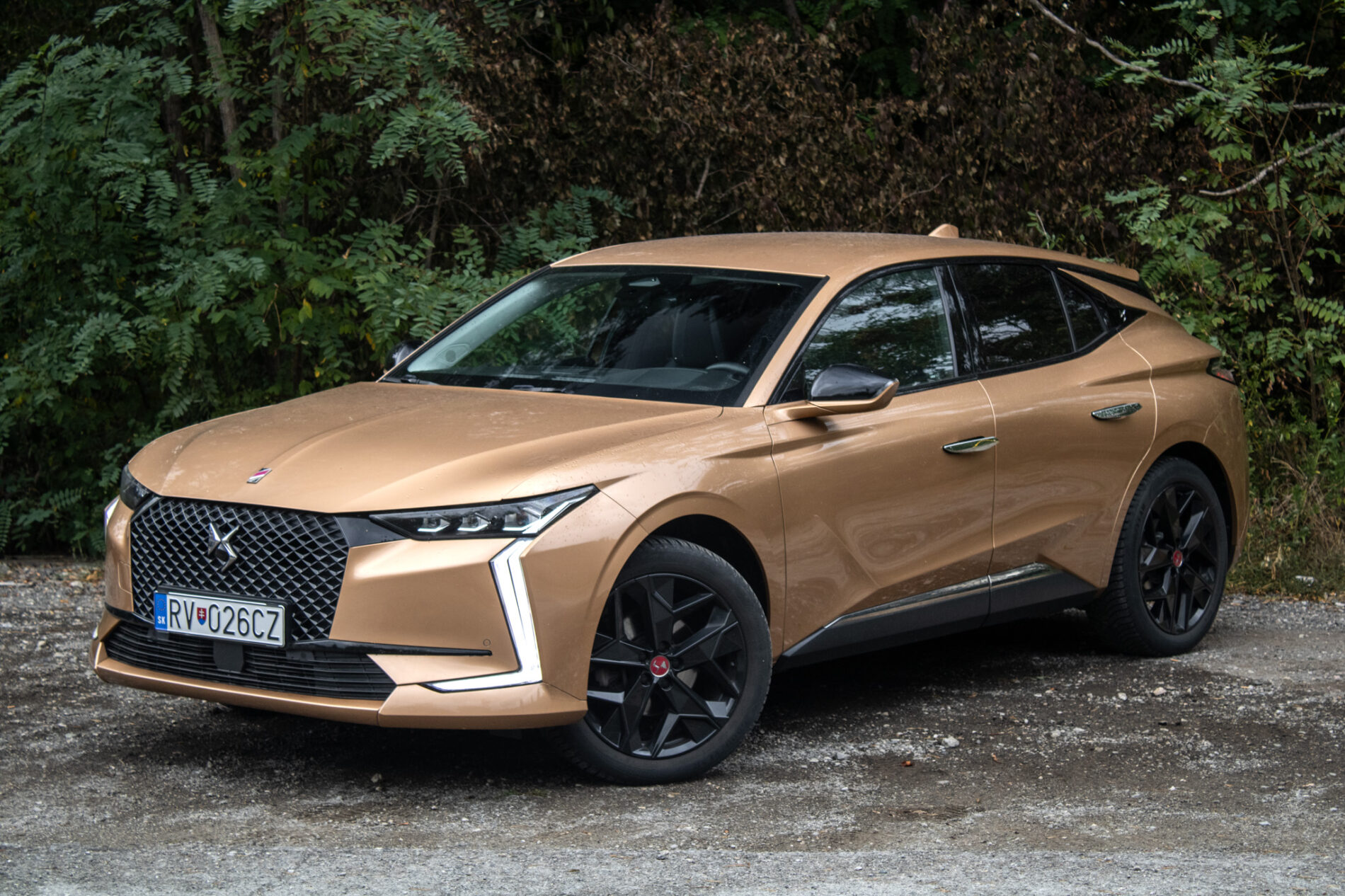 DS 4 1.2 PureTech Performance Line / 96kW / A8 / ZÁRUKA / AJ NA SPLÁTKY / PROTIÚČET