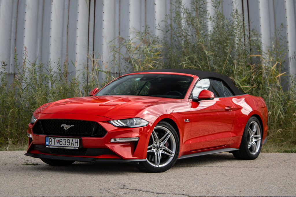 Ford Mustang GT Convertible 5.0 V8 A/T, 331kW, A10 / AJ NA SPLÁTKY / PROTIÚČET /