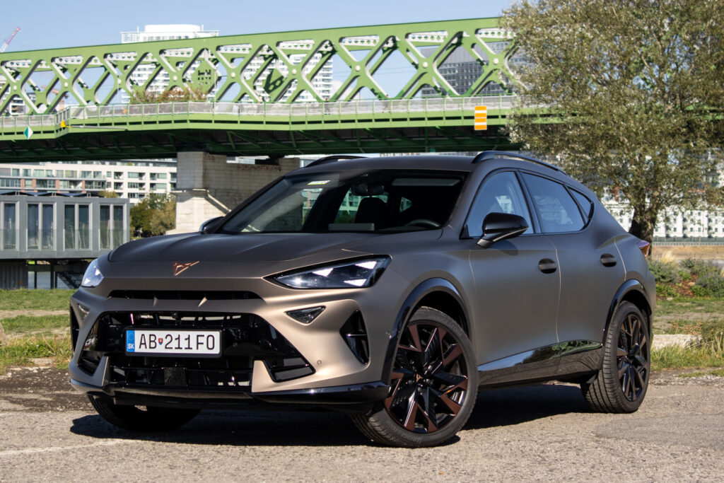 Cupra Formentor 1.5 ETSI DSG / 110kW / A7 / ZÁRUKA / AJ NA SPLÁTKY / PROTIÚČET