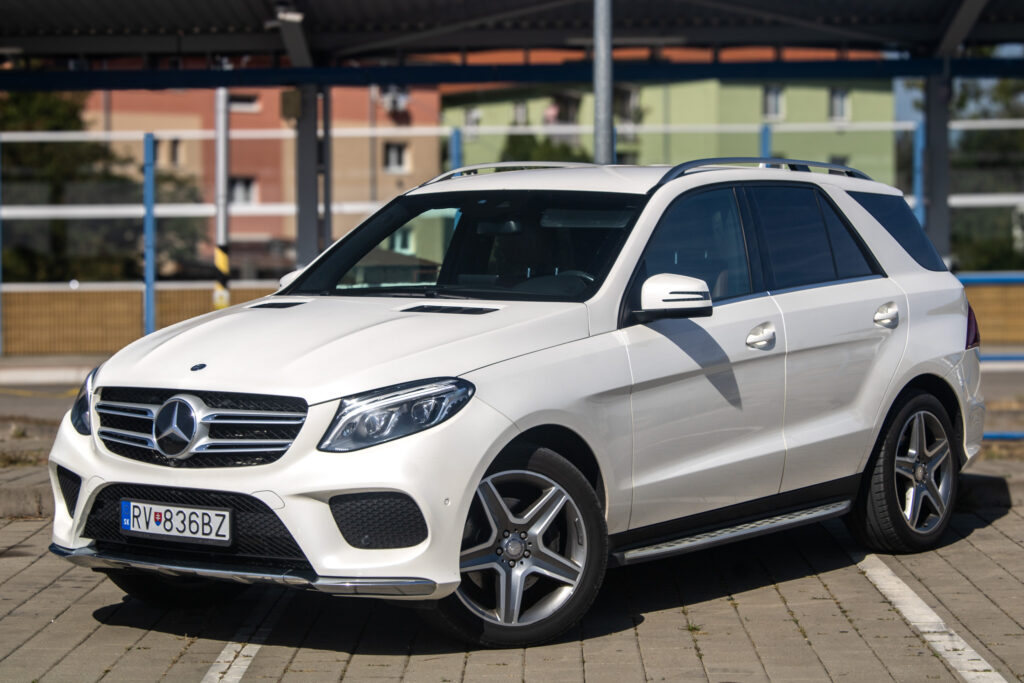 Mercedes-Benz GLE SUV 250d 4Matic / 150kW / A9 / ZÁRUKA / AJ NA SPLÁTKY / PROTIÚČET