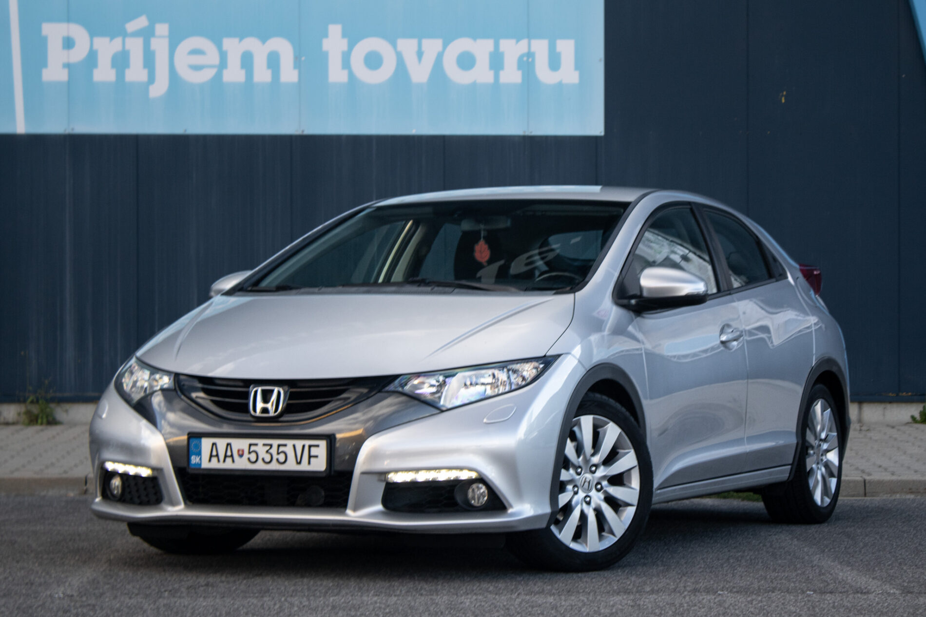 Honda Civic 1.6 i-DTEC / 88kW / M6 / ZÁRUKA / AJ NA SPLÁTKY / PROTIÚČET
