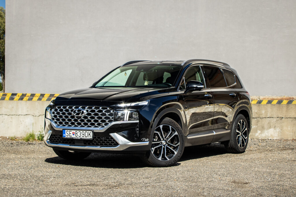 Hyundai Santa Fe 1.6 T-GDi HEV Premium 4x4 A/T, 132kW, A6 / AJ NA SPLÁTKY / PROTIÚČET /