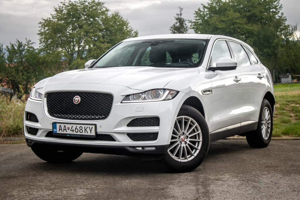 Jaguar F-Pace 2.0D I4 180k AWD A/T, 132 kW, A8 / AJ NA SPLÁTKY / PROTIÚČET /