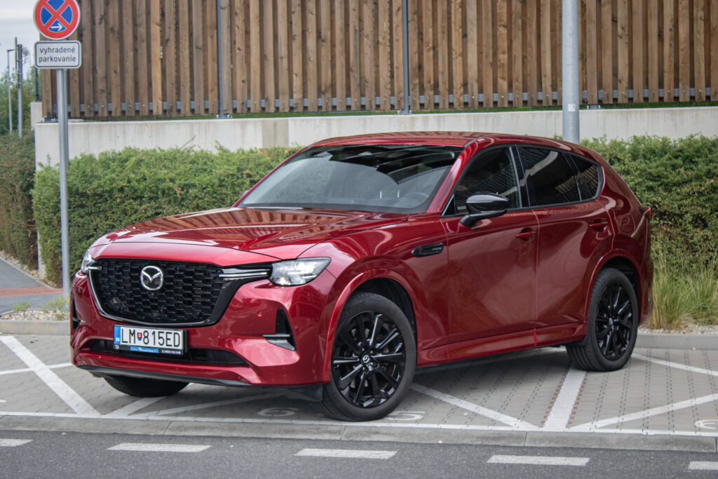 Mazda CX-60 2.5 e-Skyactiv PHEV Homura AWD A/T, 141 kW, A8 / AJ NA SPLÁTKY / PROTIÚČET /