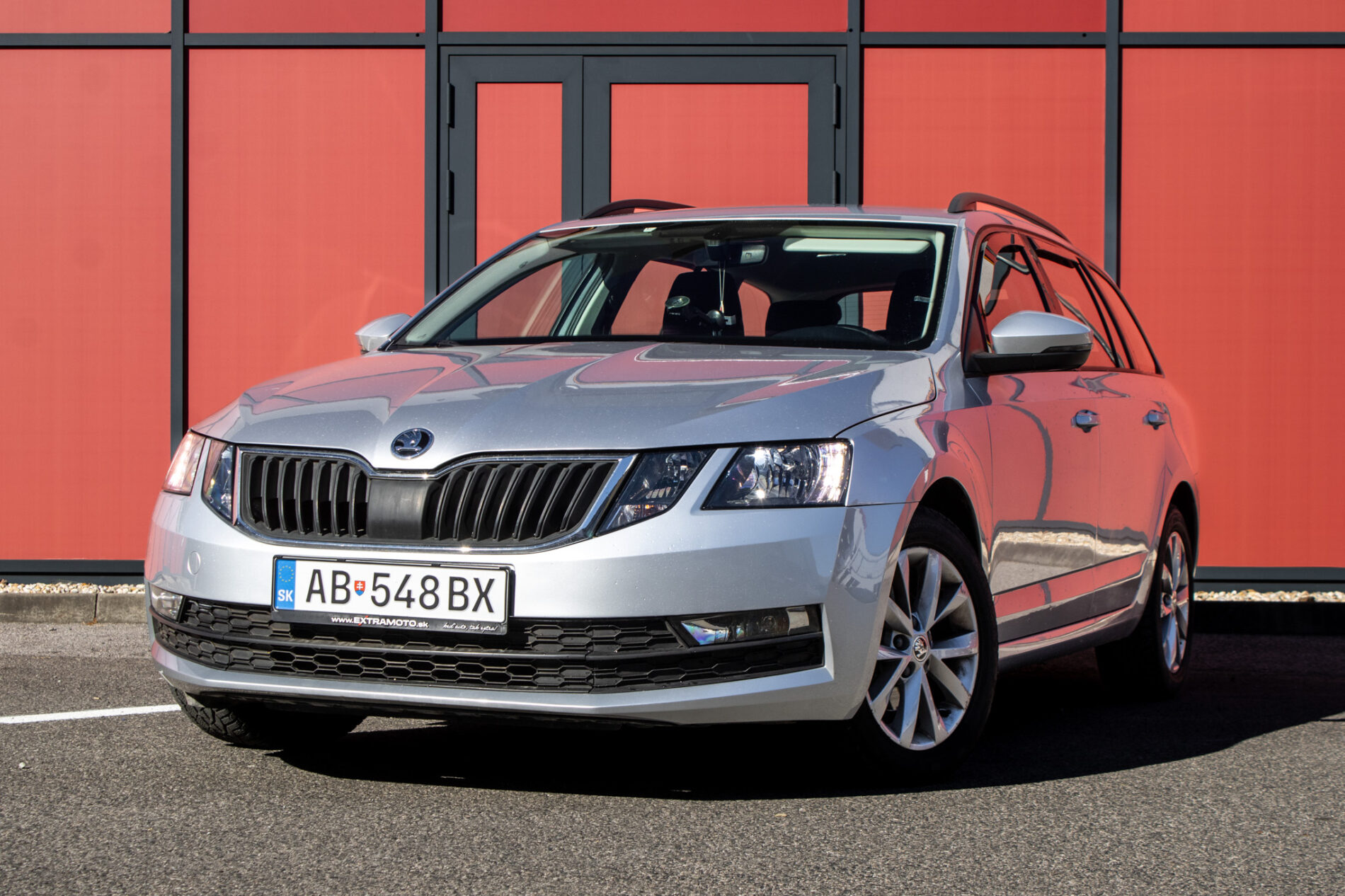 Škoda Octavia Combi 1.6 TDI Ambition / 66kW / M5 / ZÁRUKA / AJ NA SPLÁTKY / PROTIÚČET