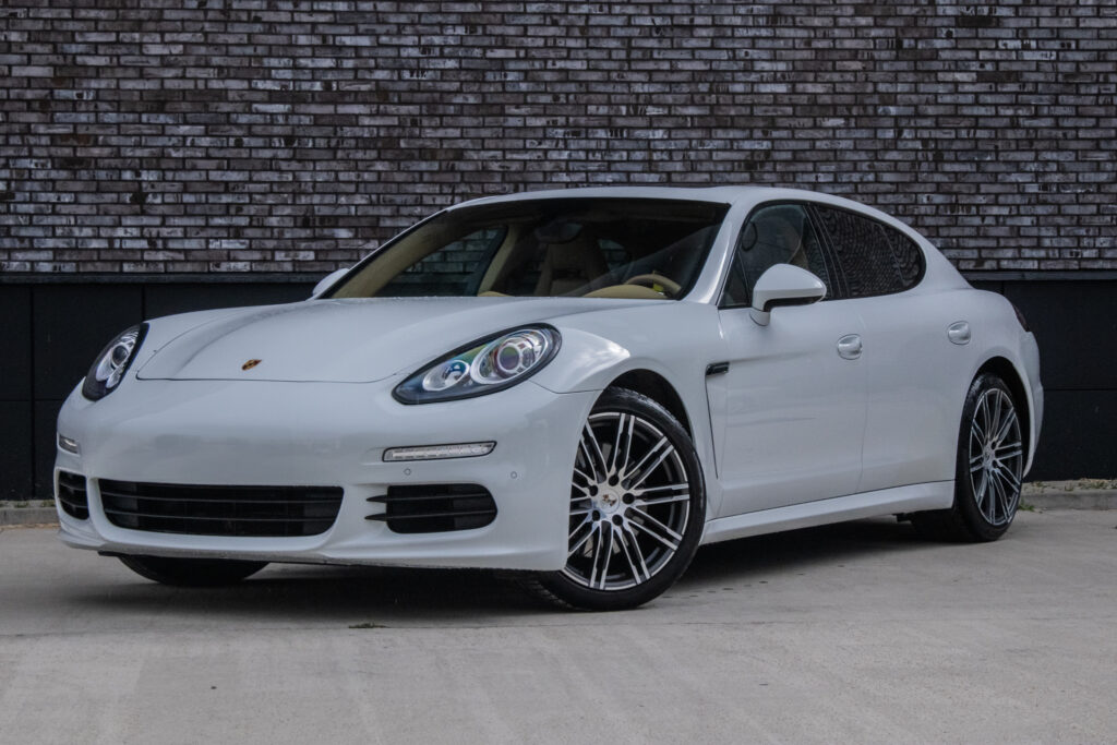 Porsche Panamera Diesel Tiptronic S, 221 kW, A8, 5d. / AJ NA SPLÁTKY / PROTIÚČET /