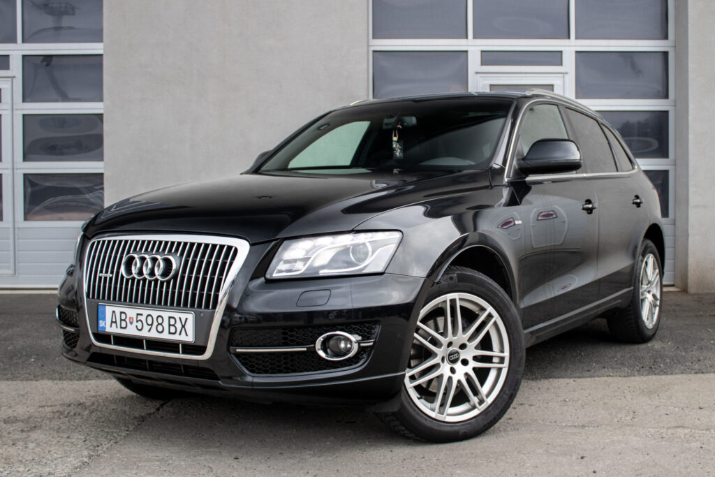 Audi Q5 2.0 TFSI Quattro S Line / 155kW / A7 / AJ NA SPLÁTKY / PROTIÚČET