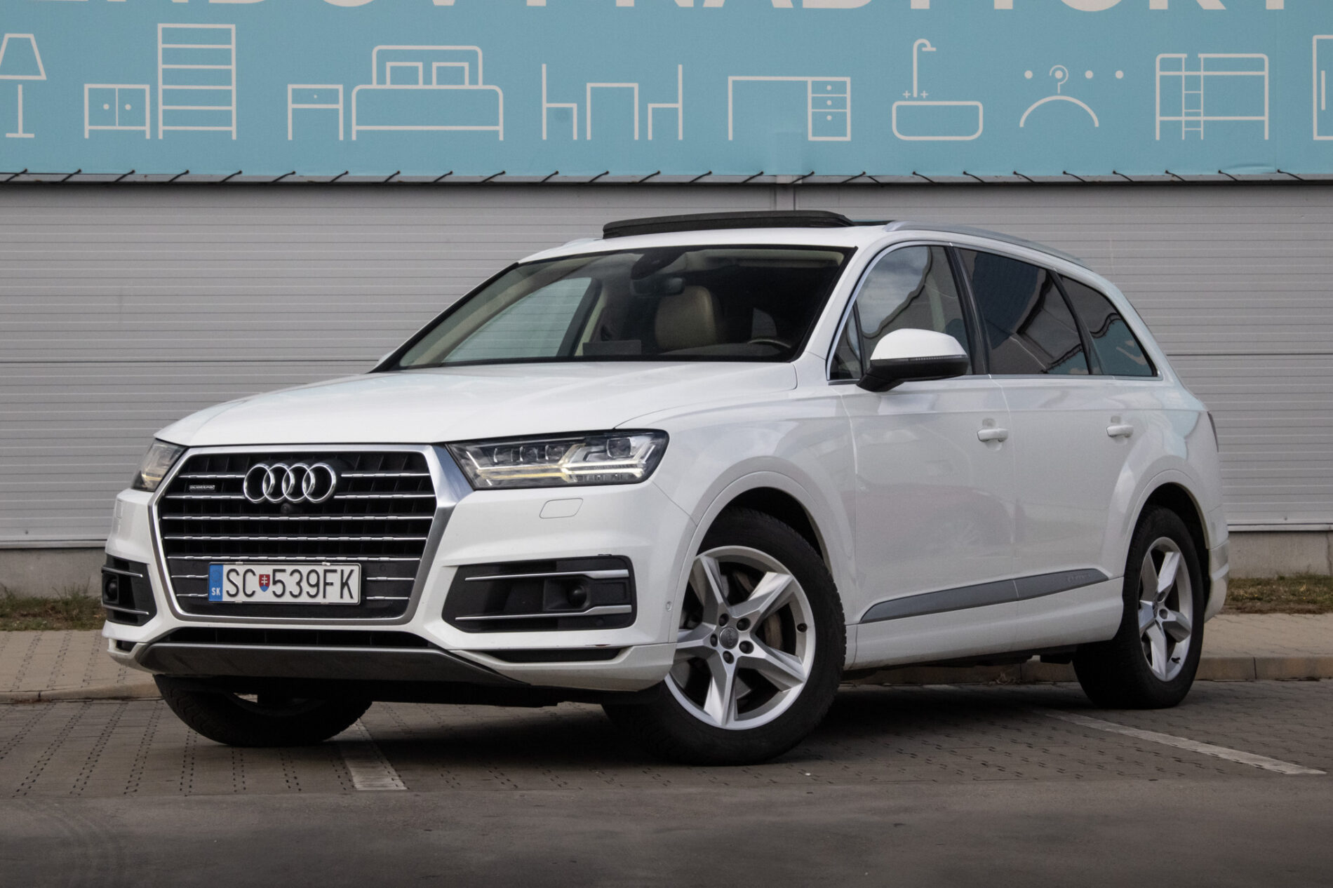 Audi Q7 3.0 TDI Tiptronic / 7 miestne / 200kW / A8 / ZÁRUKA / AJ NA SPLÁTKY / PROTIÚČET