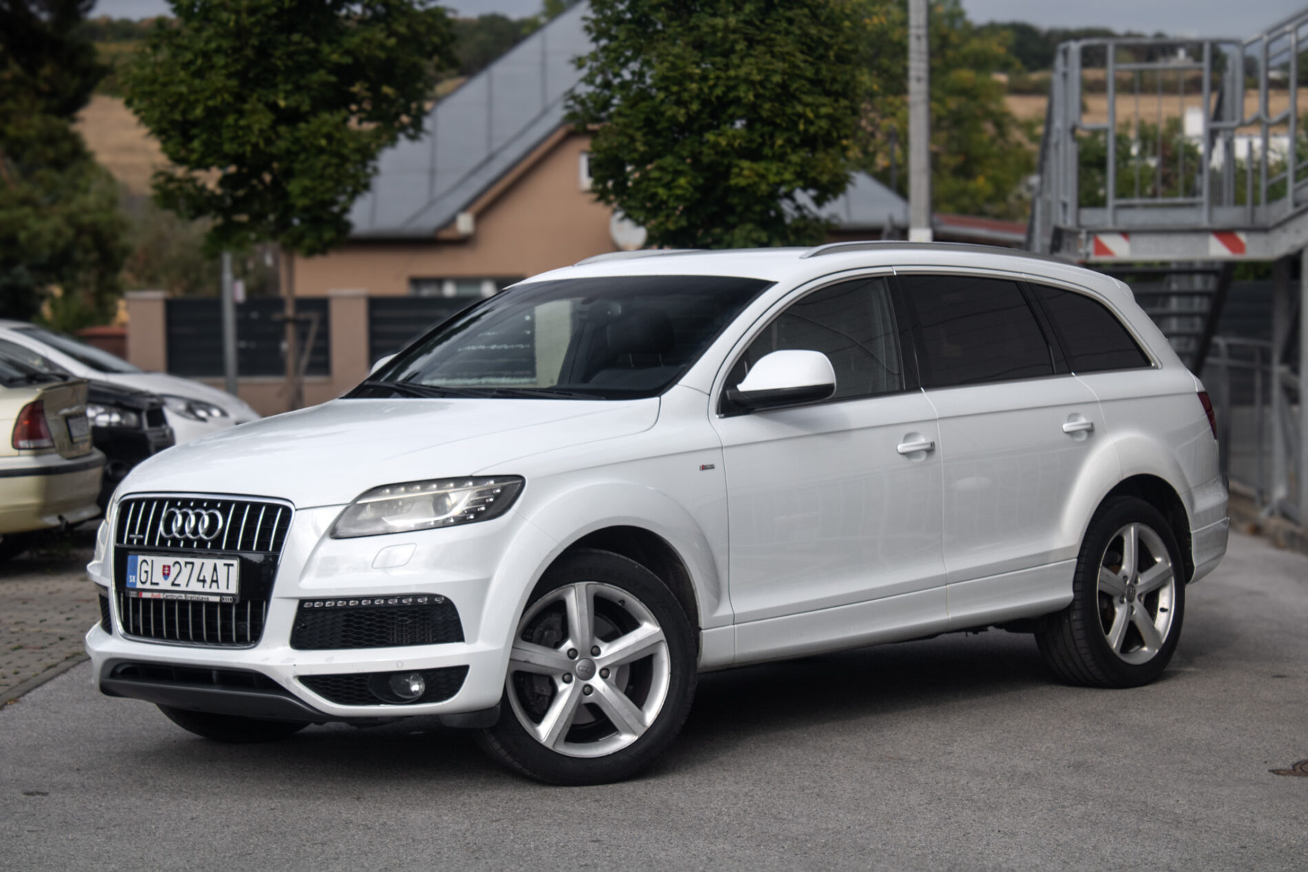 Audi Q7 3.0 TDI S-Line / 7 miest / 180kW / A8 / ZÁRUKA / AJ NA SPLÁTKY / PROTIÚČET