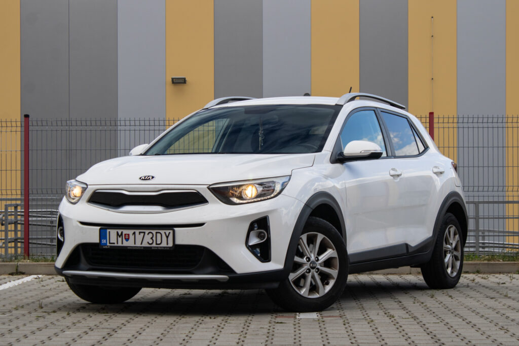 Kia Stonic 1.4 D-CVVT / 74kW / M6 / ZÁRUKA / AJ NA SPLÁTKY / PROTIÚČET