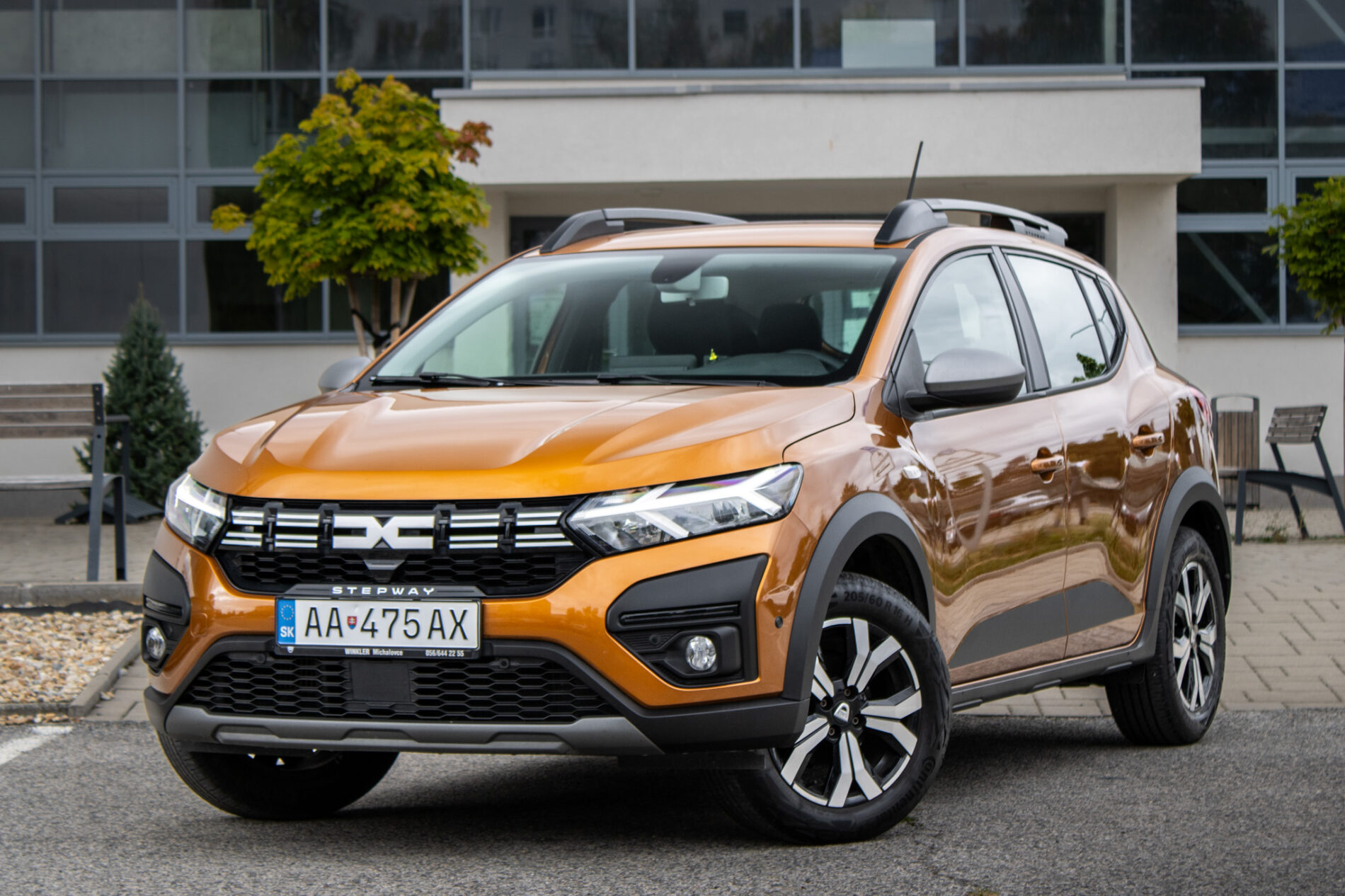 Dacia Sandero Stepway 1.0 TCe LPG / 67kW / M6 / ZÁRUKA / AJ NA SPLÁTKY / PROTIÚČET