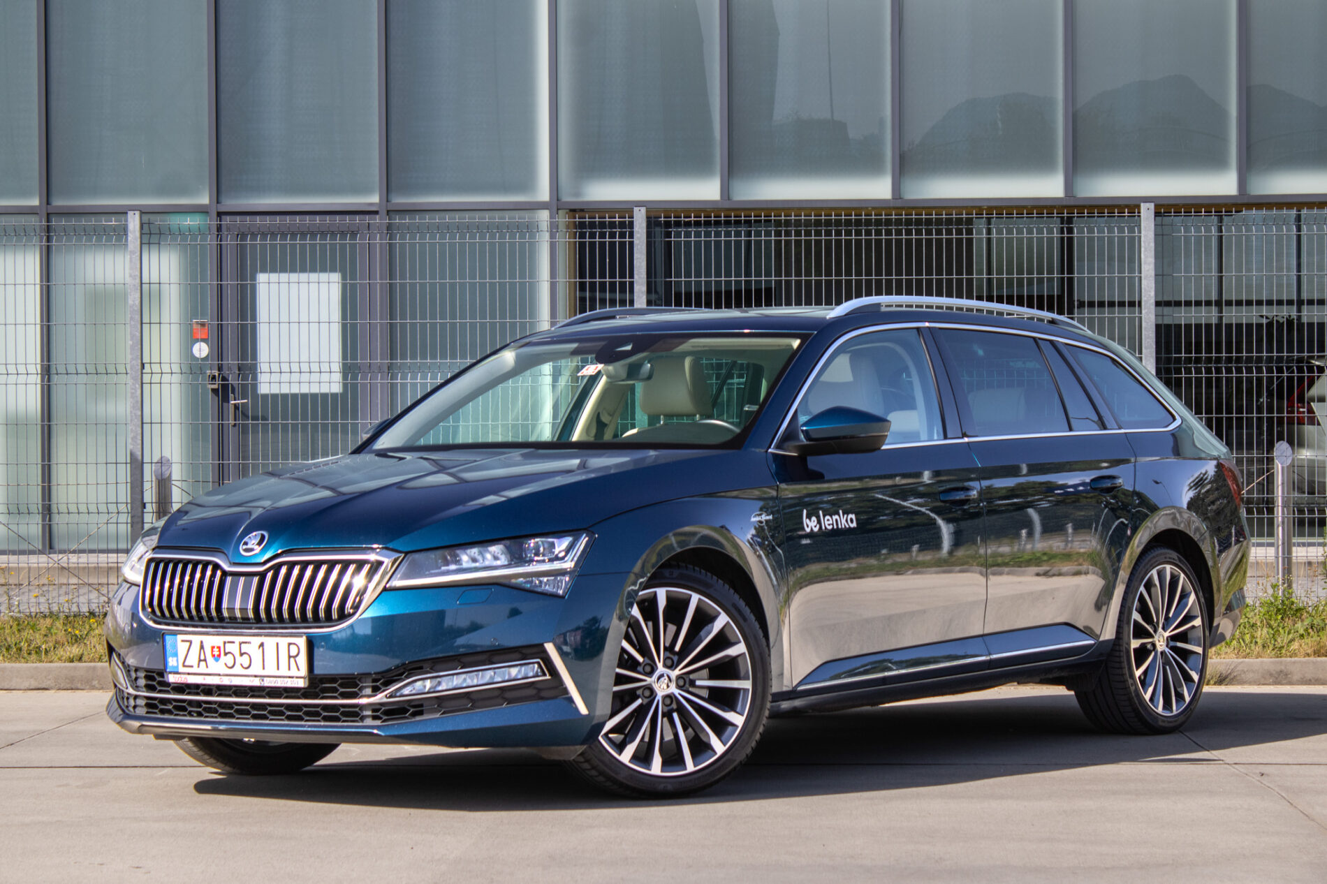 Škoda Superb Combi 2.0 TSI L&K 4x4 DSG / 200kW / A7 / ZÁRUKA / AJ NA SPLÁTKY / PROTIÚČET