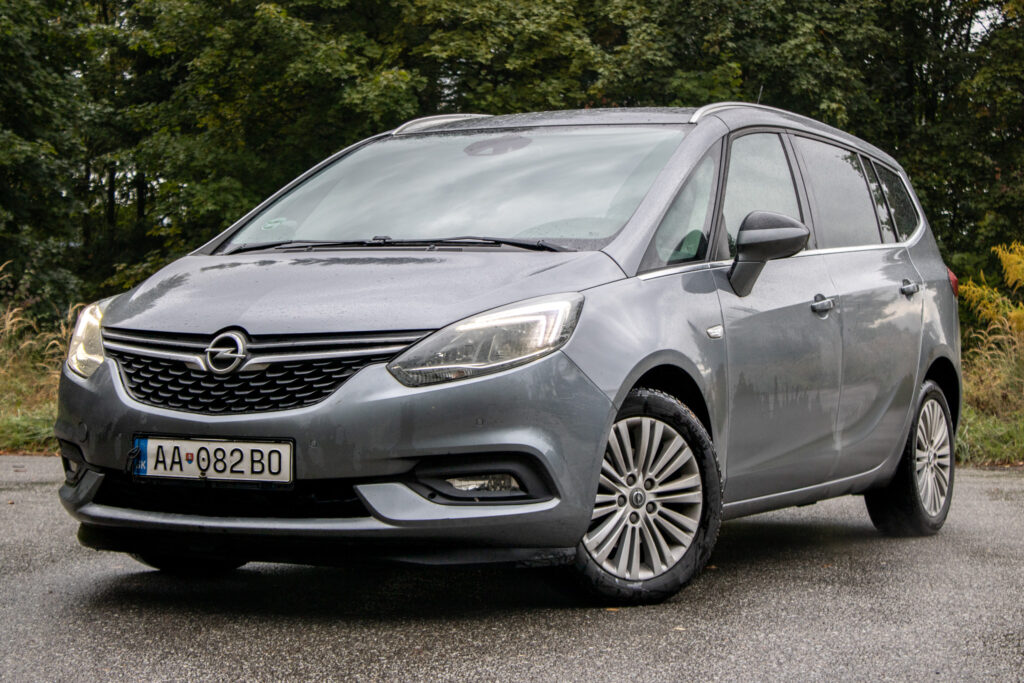 Opel Zafira 1.6 Turbo CNG / 110kW / M6 / ZÁRUKA / AJ NA SPLÁTKY / PROTIÚČET
