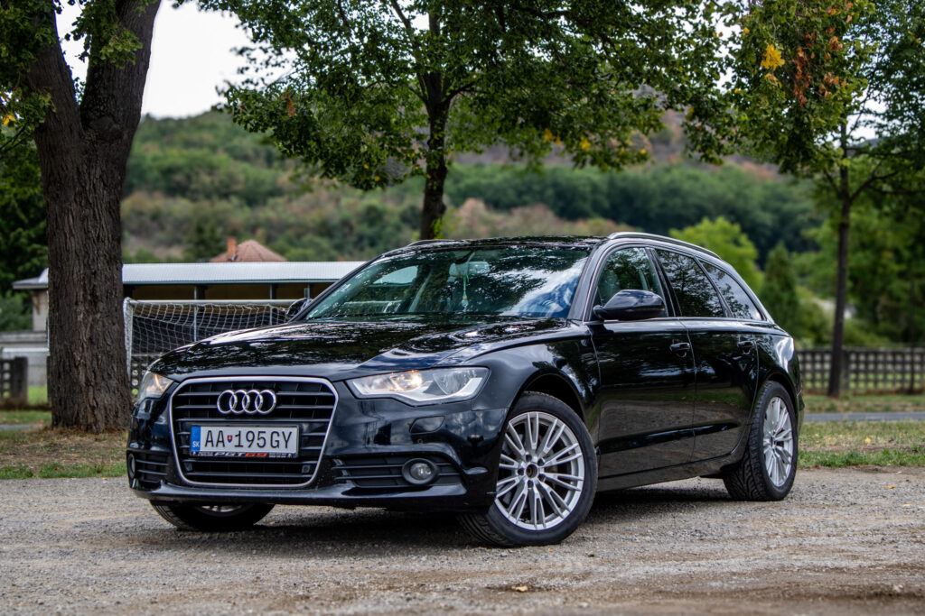 Audi A6 Avant 2.0 TDI 130kW MT/6 2012 / AJ NA SPLÁTKY / PROTIÚČET