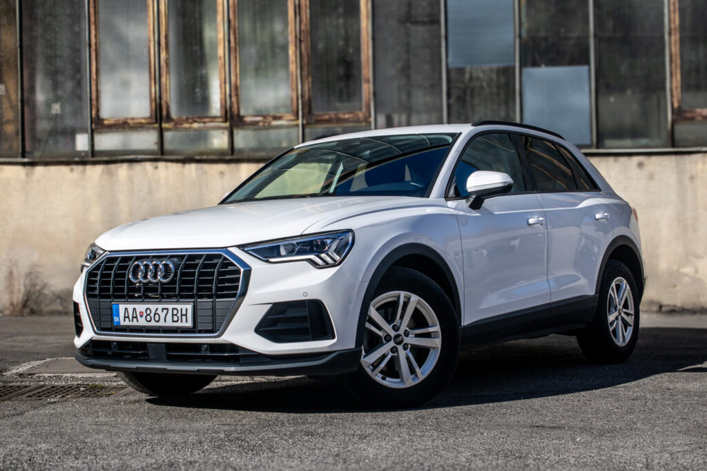Audi Q3 1.5 TFSI S-Tronic 110kW 2023 / AJ NA SPLÁTKY / PROTIÚČET