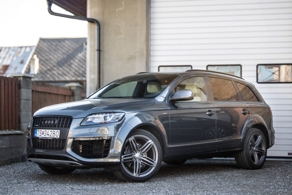 Audi Q7 3.0 TDI Quattro 180kW AT/8 2015 - 7Miest / AJ NA SPLÁTKY / PROTIÚČET