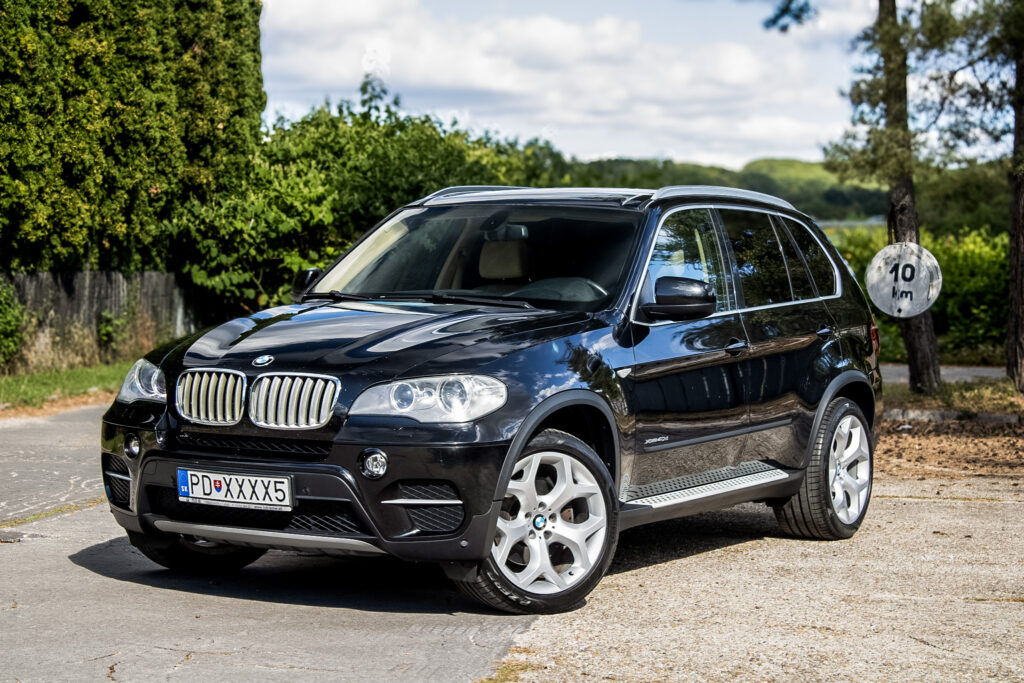 BMW X5 xDrive40d 225kW AT/8 / AJ NA SPLÁTKY / PROTIÚČET