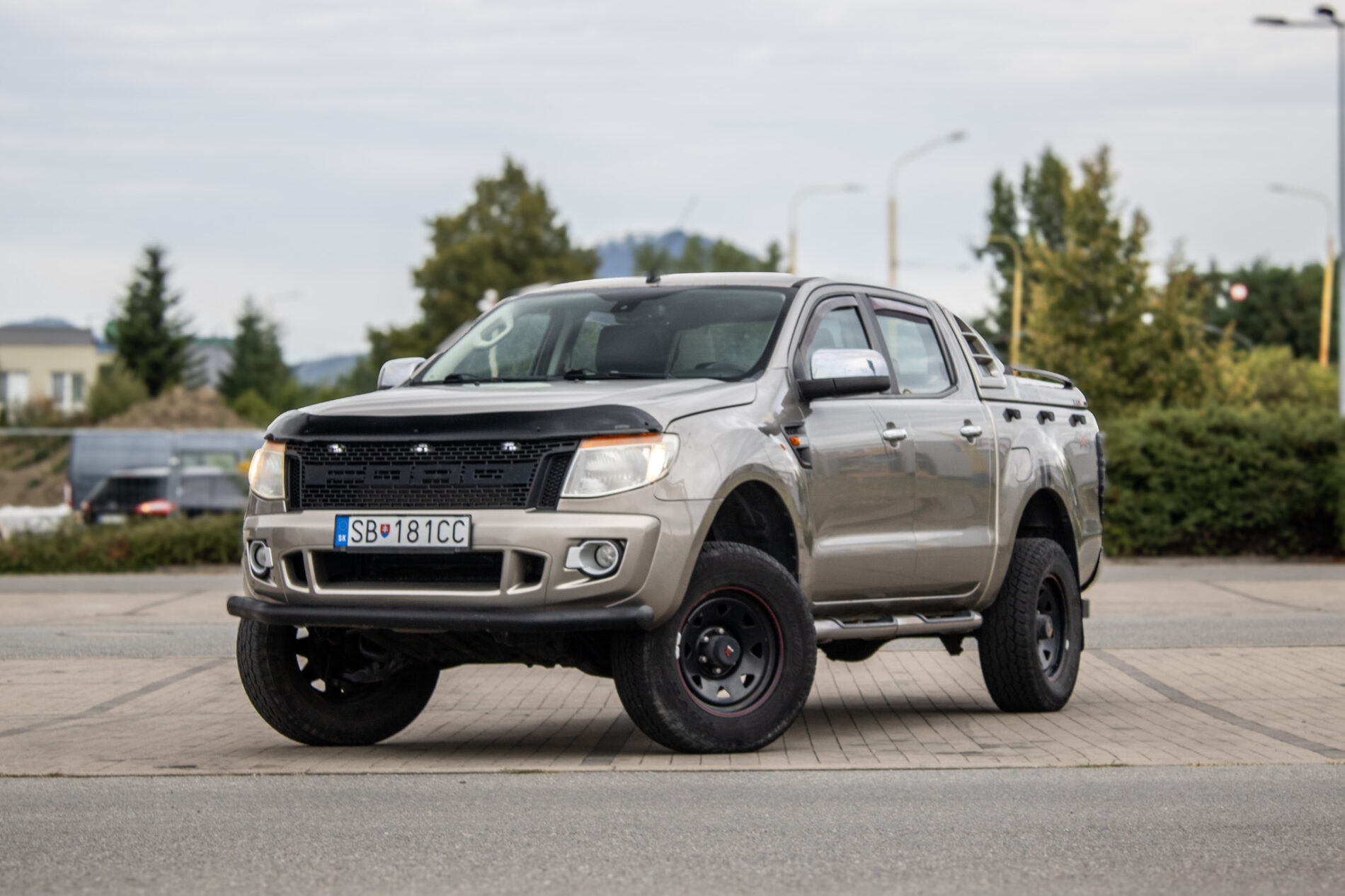 Ford Ranger 2.2 TDCi DoubleCab 4×4 MT/6 110kW / AJ NA SPLÁTKY / PROTIÚČET