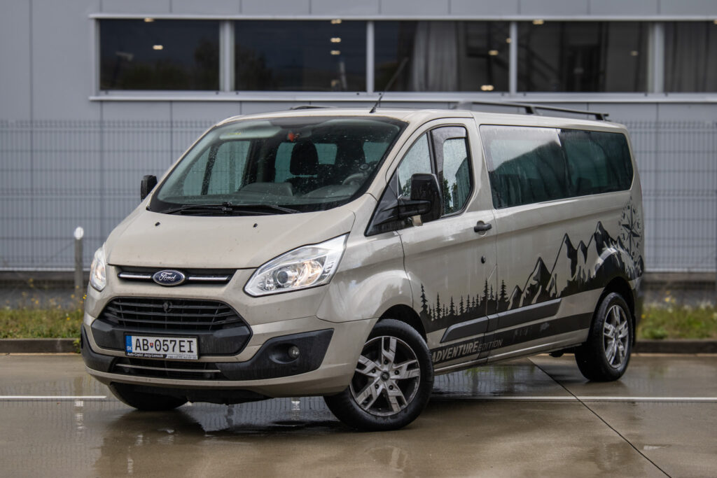 Ford Transit Custom 2.0 TDCi 130 L2 96kW MT/6 2017 / AJ NA SPLÁTKY / PROTIÚČET