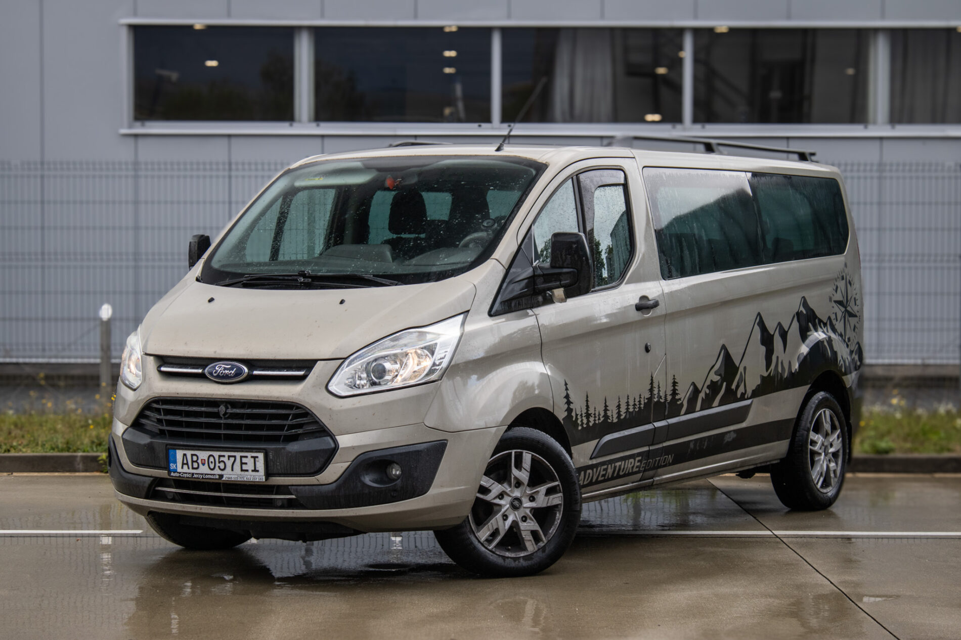 Ford Transit Custom 2.0 TDCi 130 L2 96kW MT/6 2017 / AJ NA SPLÁTKY / PROTIÚČET