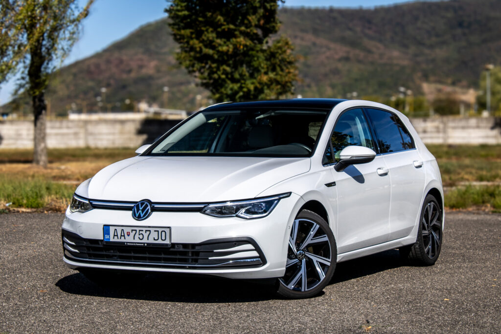 Volkswagen Golf 2.0 TSi 190k Style 4Motion 140kW 2024 / AJ NA SPLÁTKY / PROTIÚČET