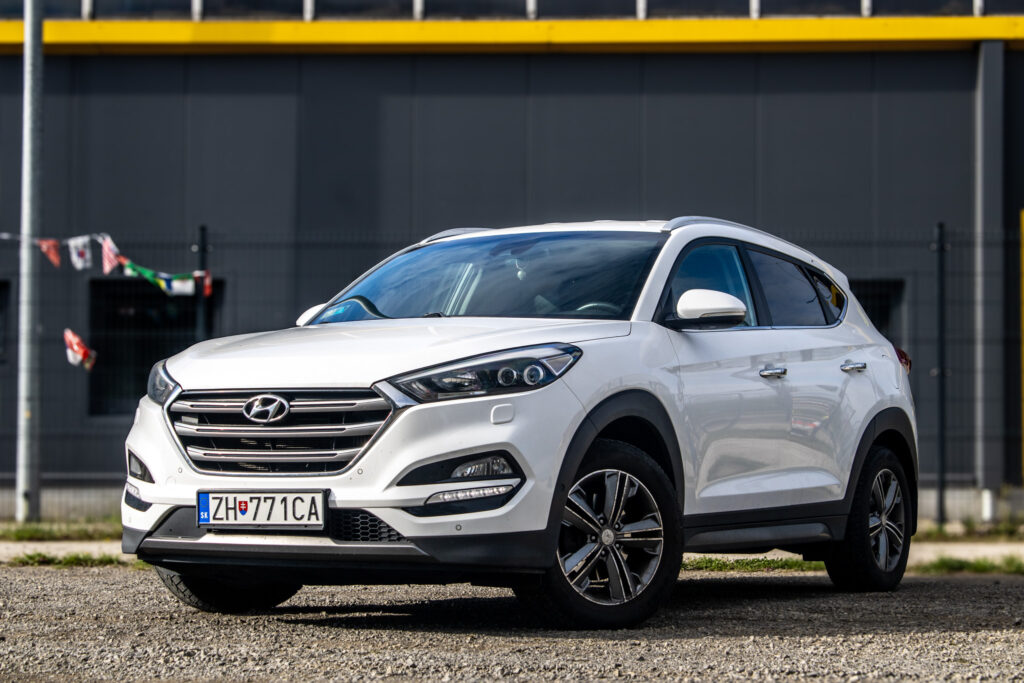 Hyundai Tucson 1.6 T-GDi 130kW 4x4 AT/7 2015 / AJ NA SPLÁTKY / PROTIÚČET