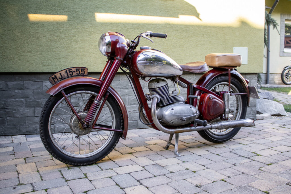 Jawa Perak 250 1953 RWD MT 6kW / AJ NA SPLÁTKY / PROTIÚČET