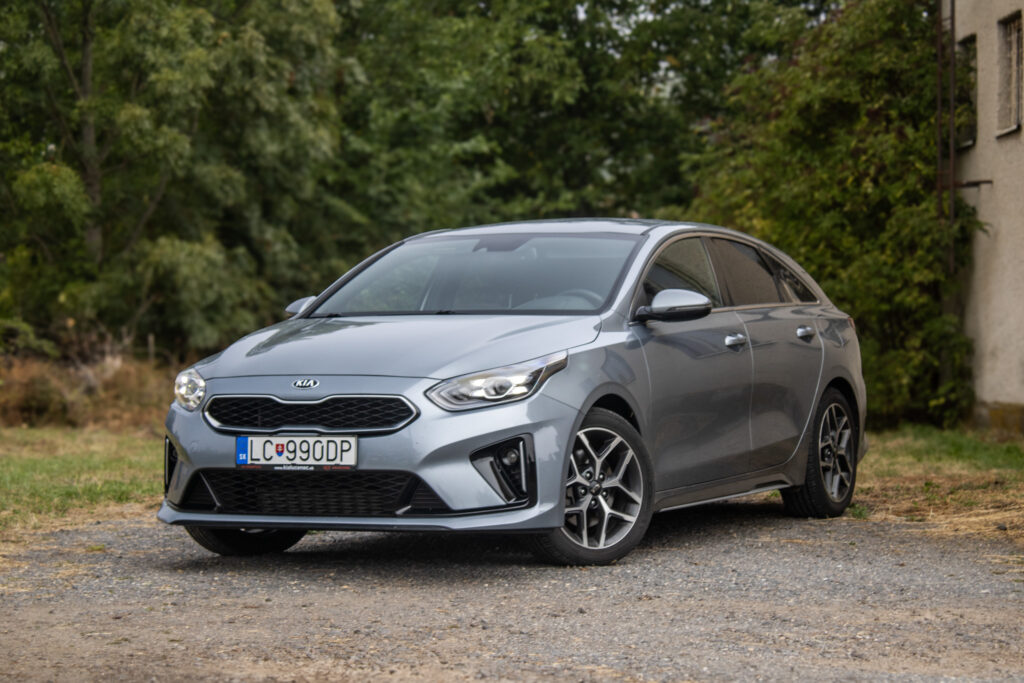 Kia ProCeed1.5 T-GDi GT-Line AT/7 117kW 2021 / AJ NA SPLÁTKY / PROTIÚČET