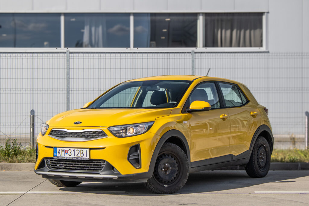 Kia Stonic 2018 Silver 73kW MT/6 / AJ NA SPLÁTKY / PROTIÚČET