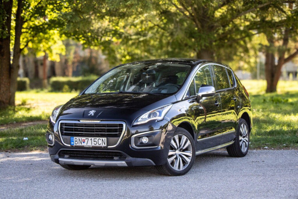 Peugeot 3008 2.0 BlueHDi Allure 110kW MT/6 2016 / AJ NA SPLÁTKY / PROTIÚČET