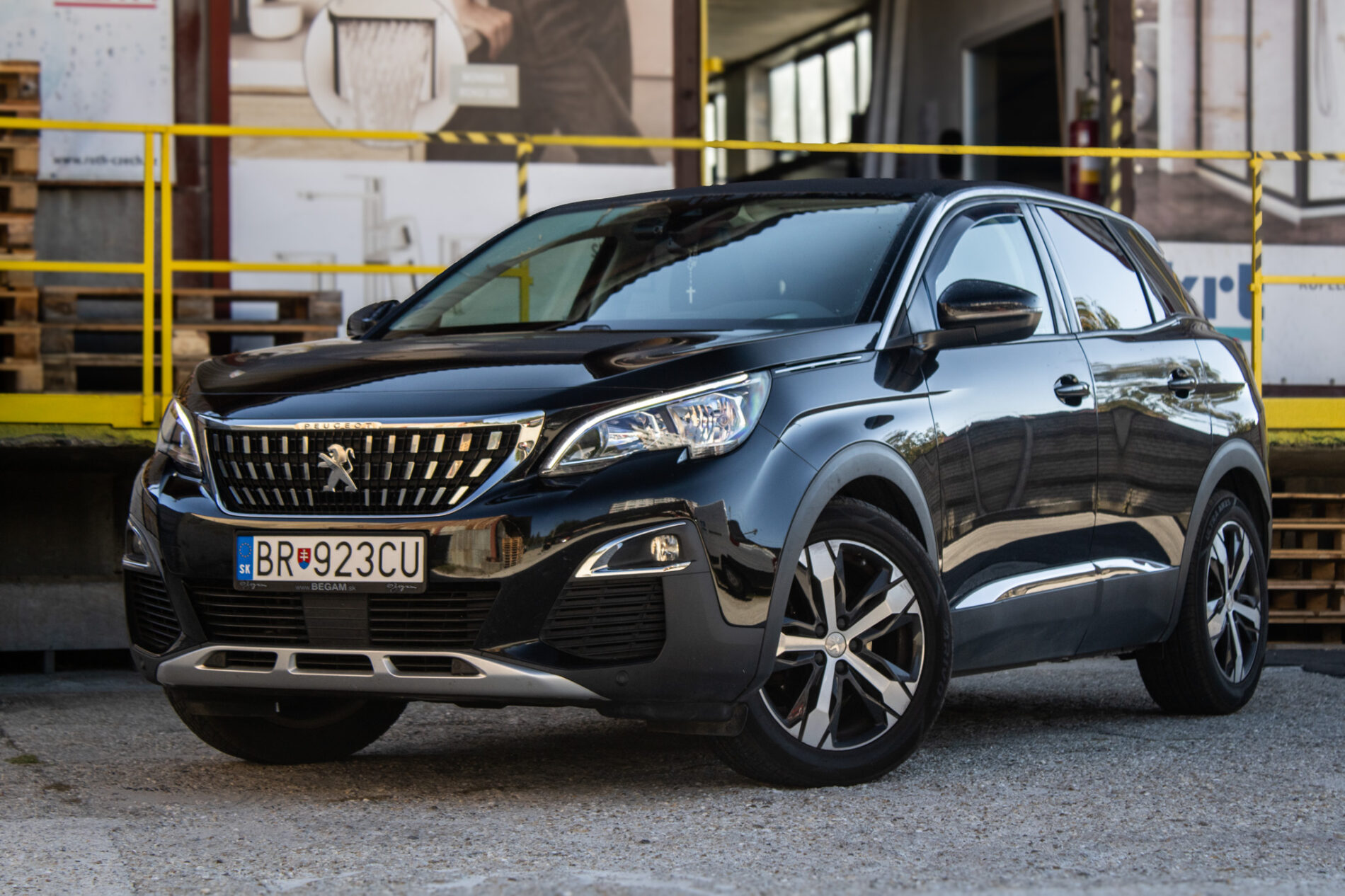 Peugeot 3008 1.2 PureTech Allure 96kW 2017 / AJ NA SPLÁTKY / PROTIÚČET
