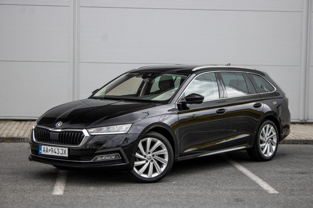 Škoda Octavia Combi 2024 Style AT/7 110kW / AJ NA SPLÁTKY / PROTIÚČET