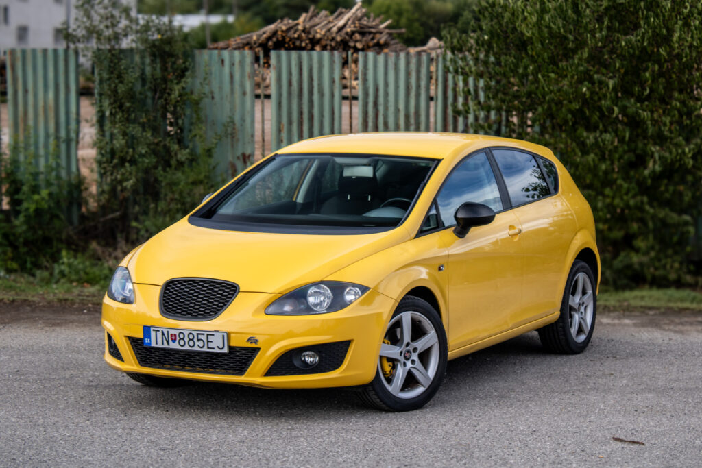 Seat Leon 1.8 TSI 118kW MT/6 2010 / AJ NA SPLÁTKY / PROTIÚČET