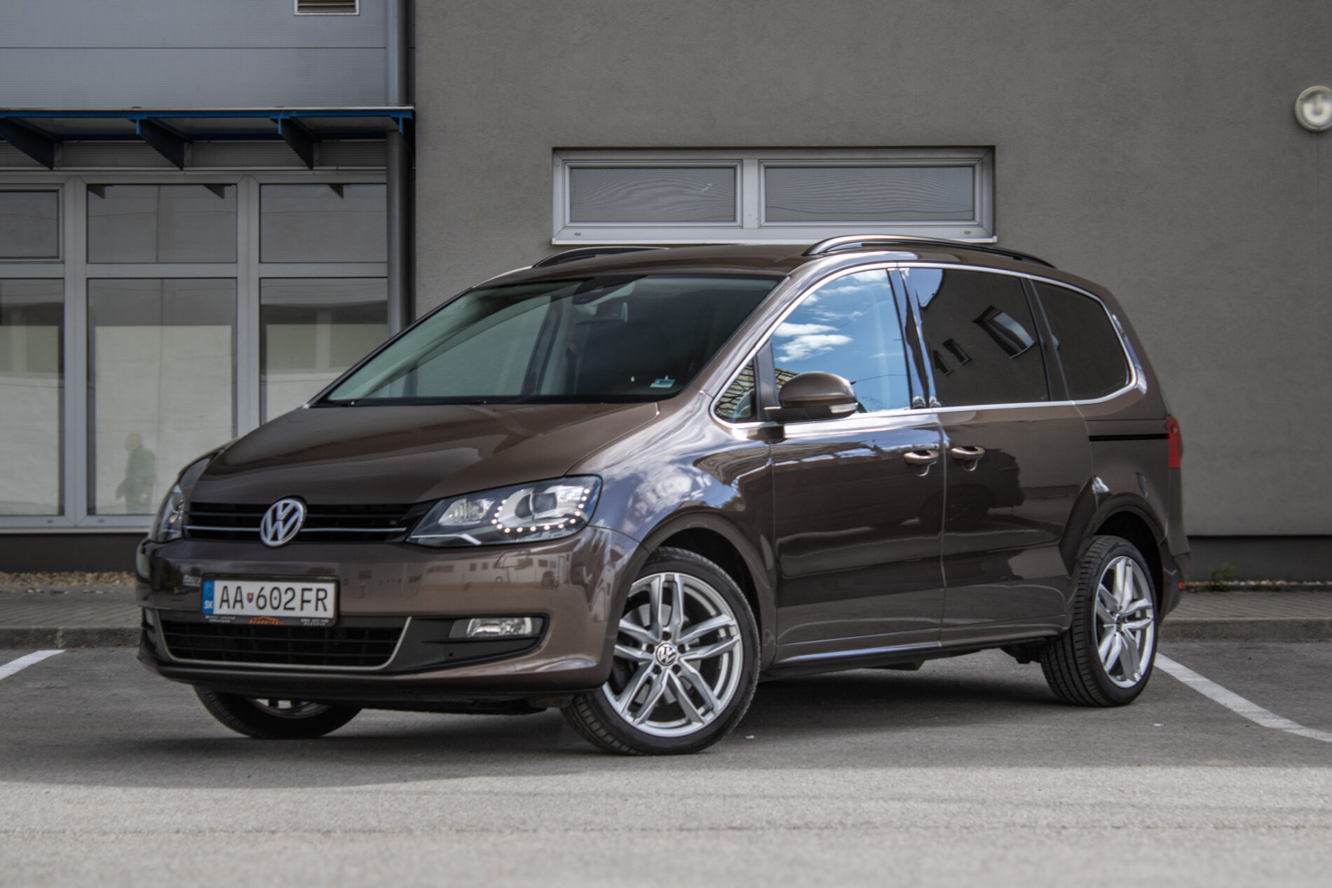 Volkswagen Sharan 2.0 TDI BMT 103kW MT/6 2012 - 7 Miest / AJ NA SPLÁTKY / PROTIÚČET