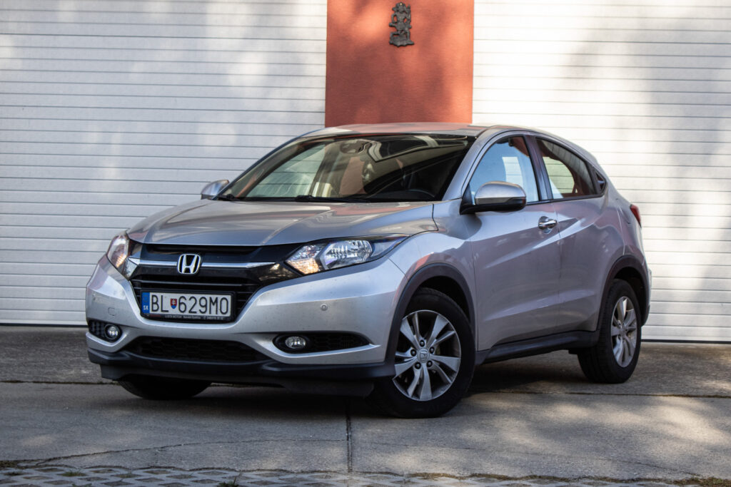 Honda HR-V 1.6 i-DTEC Elegance, 88kW (2016) / AJ NA SPLÁTKY / PROTIÚČET /