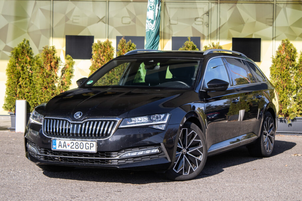 Škoda Superb Combi 2.0 TDI L&K DSG, 140kW (2019) / AJ NA SPLÁTKY / PROTIÚČET /