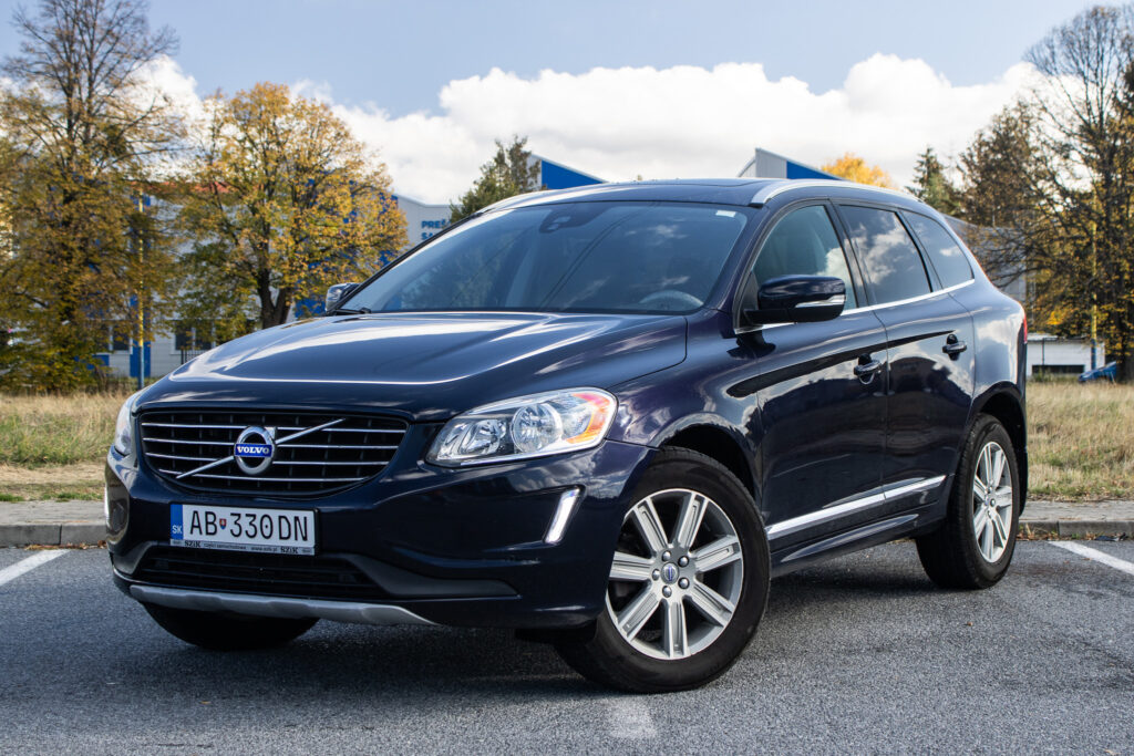 Volvo XC60 T6 Drive-E Geartronic AWD, 225kW (2016) / AJ NA SPLÁTKY / PROTIÚČET /