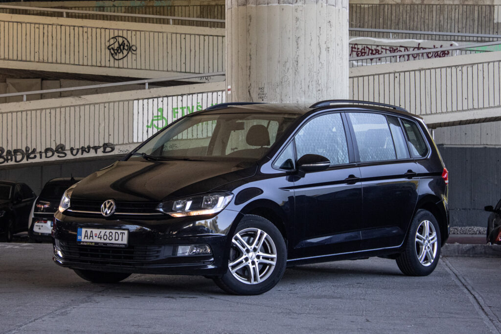 Volkswagen Touran 1.6 TDI Comfortline DSG, 85 kW (2017) / AJ NA SPLÁTKY / PROTIÚČET /