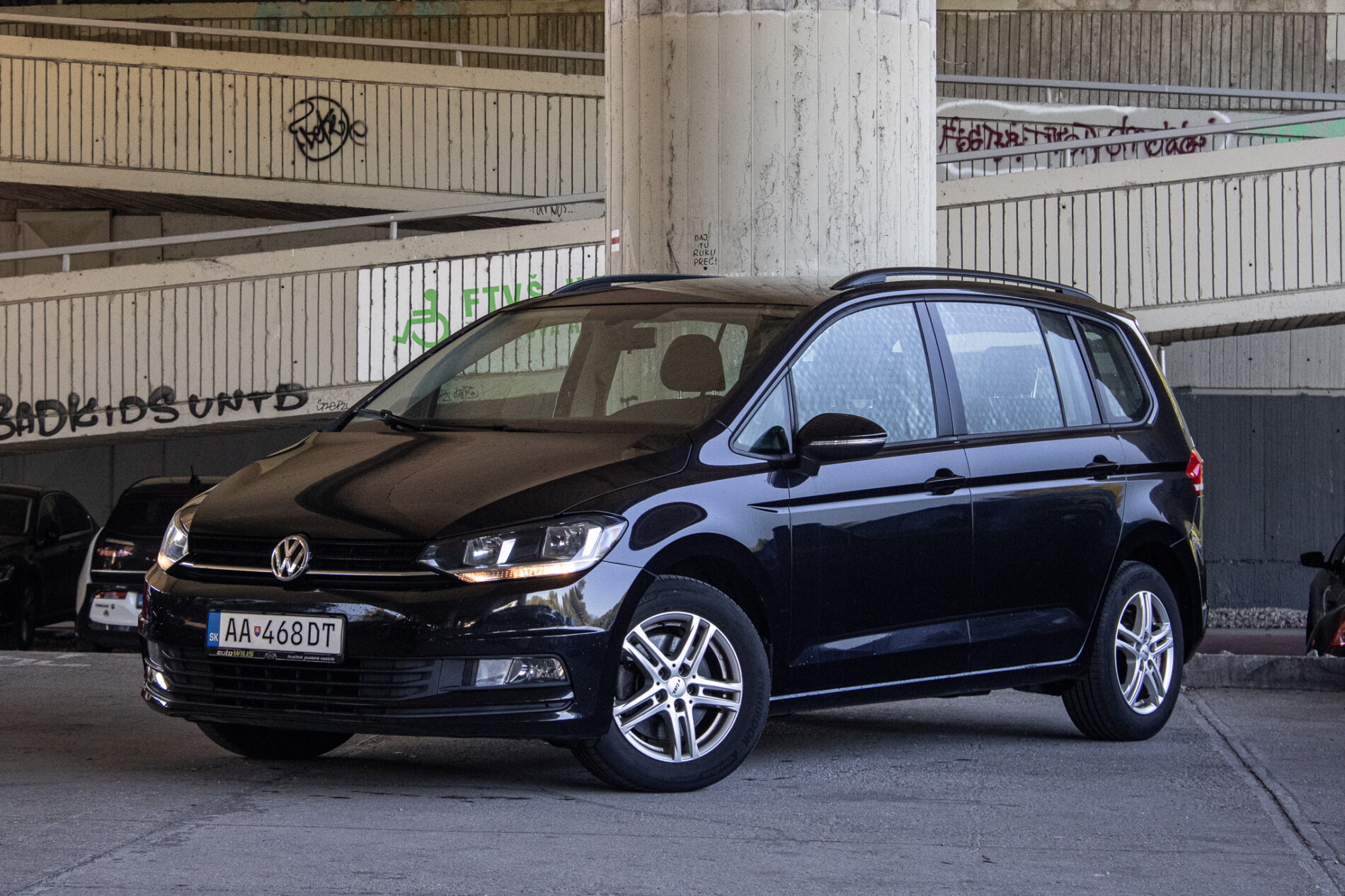 Volkswagen Touran 1.6 TDI Comfortline DSG, 85 kW (2017) / AJ NA SPLÁTKY / PROTIÚČET /