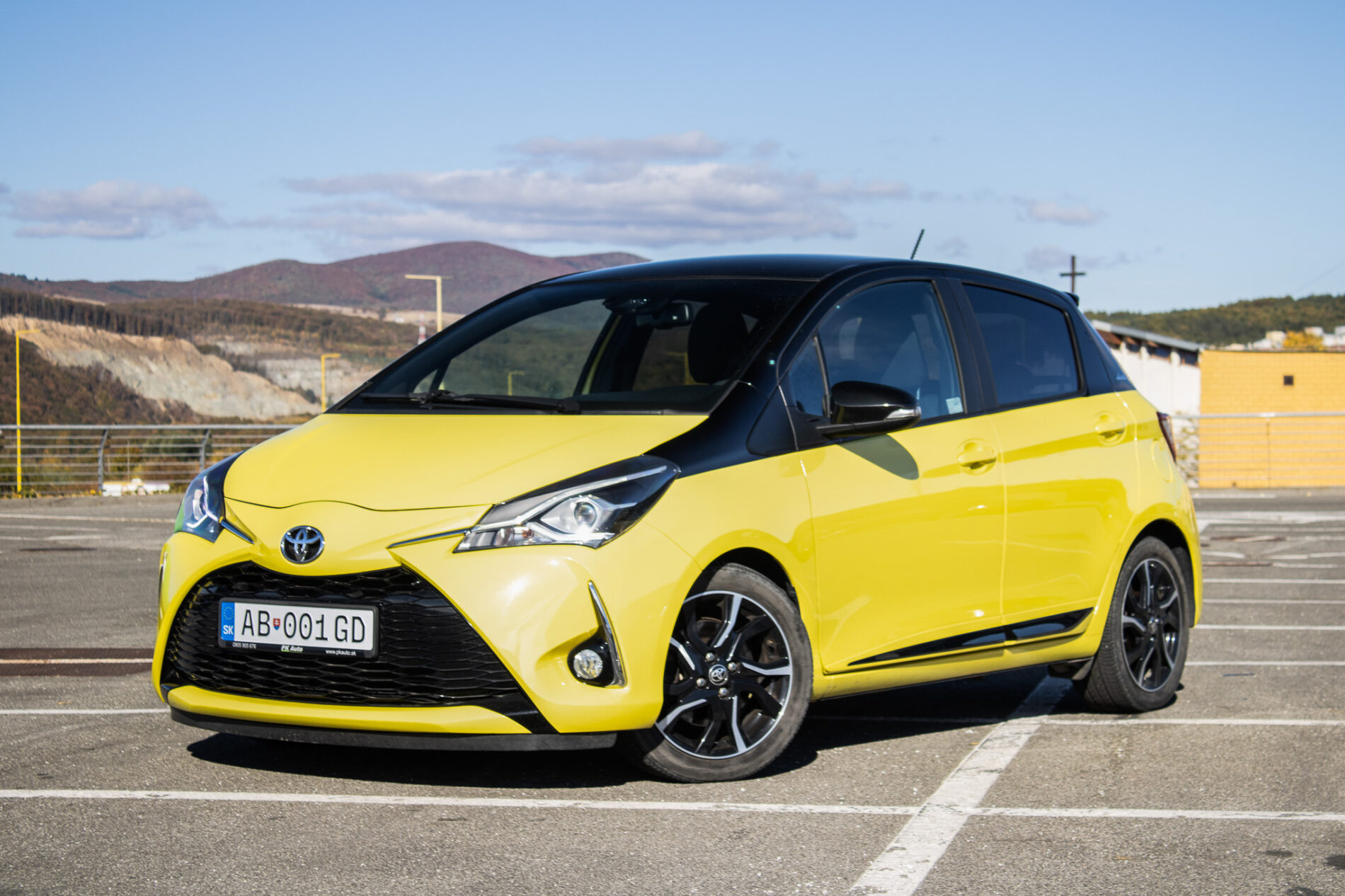 Toyota Yaris 1.5 VVT-iE Selection, 82kW (2017) / AJ NA SPLÁTKY / PROTIÚČET /