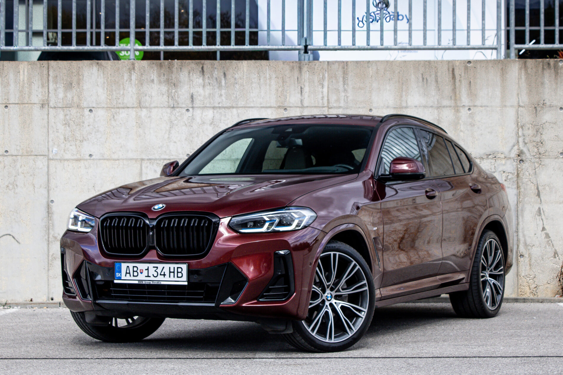 BMW X4 2022 M-paket xDrive20d 140kW AT/8 / AJ NA SPLÁTKY / PROTIÚČET