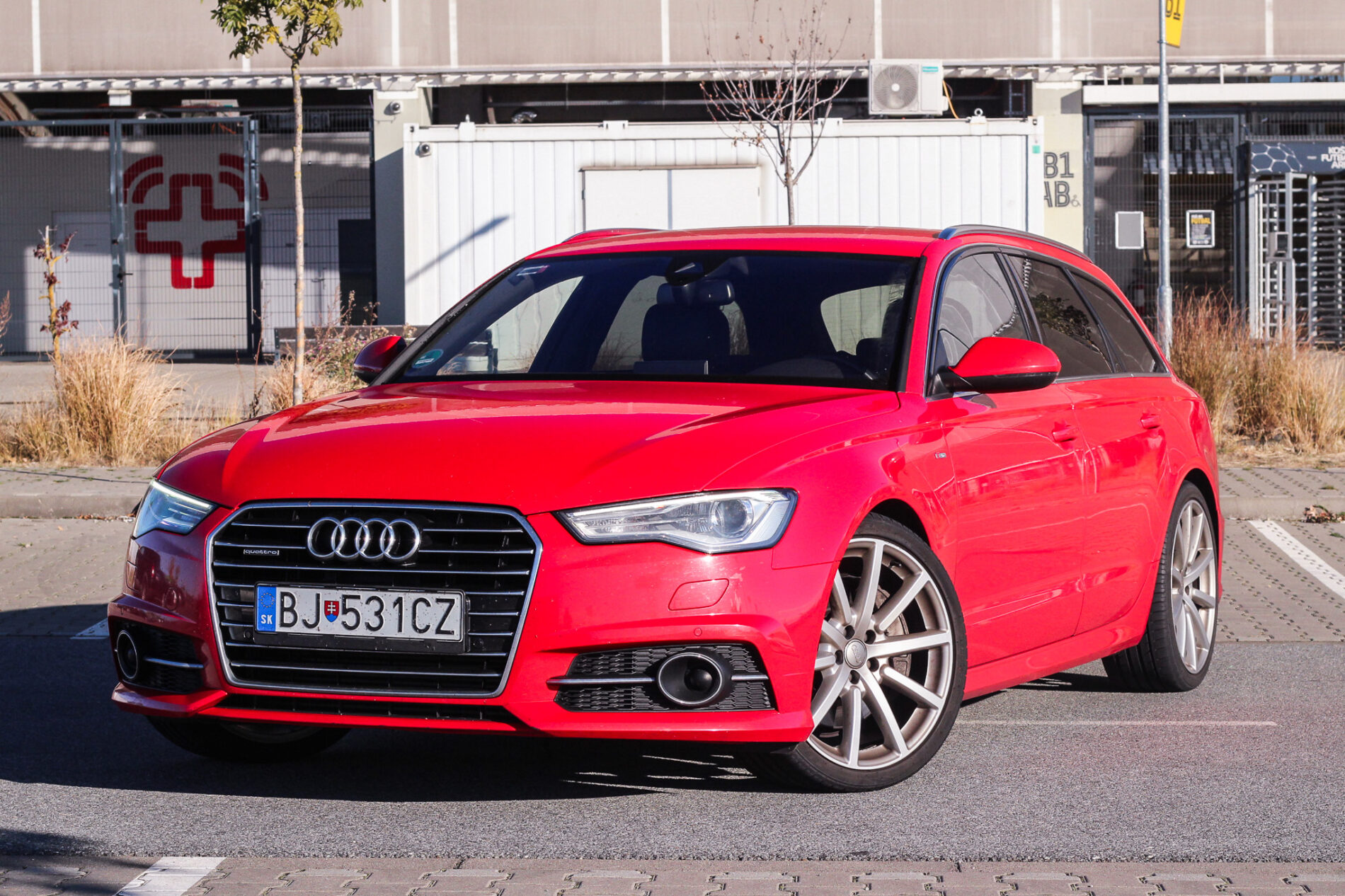 Audi A6 Avant 3.0 biTDI quattro tiptronic, 235kW (2015) / AJ NA SPLÁTKY / PROTIÚČET /