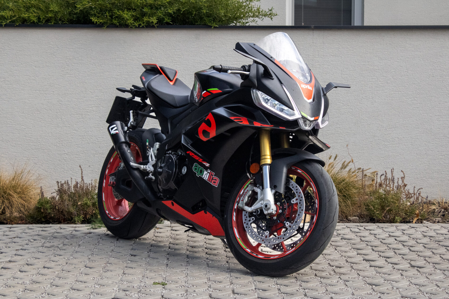 Aprilia RSV4 / 159kW / MT / ZÁRUKA / AJ NA SPLÁTKY / PROTIÚČET
