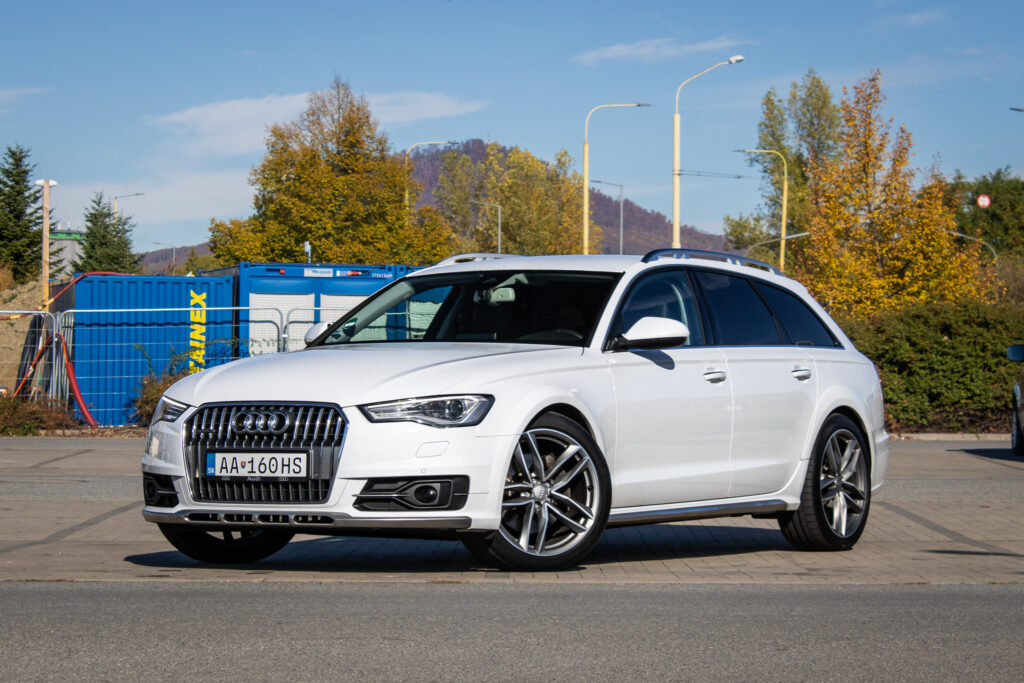 Audi A6 Allroad 3.0 TDI quattro S tronic, 200kW, A7 / AJ NA SPLÁTKY / PROTIÚČET /