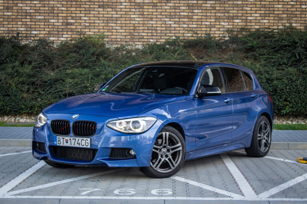 BMW Rad 1 120d M packet A/T, 135kW, A8, 5d. / AJ NA SPLÁTKY / PROTIÚČET /