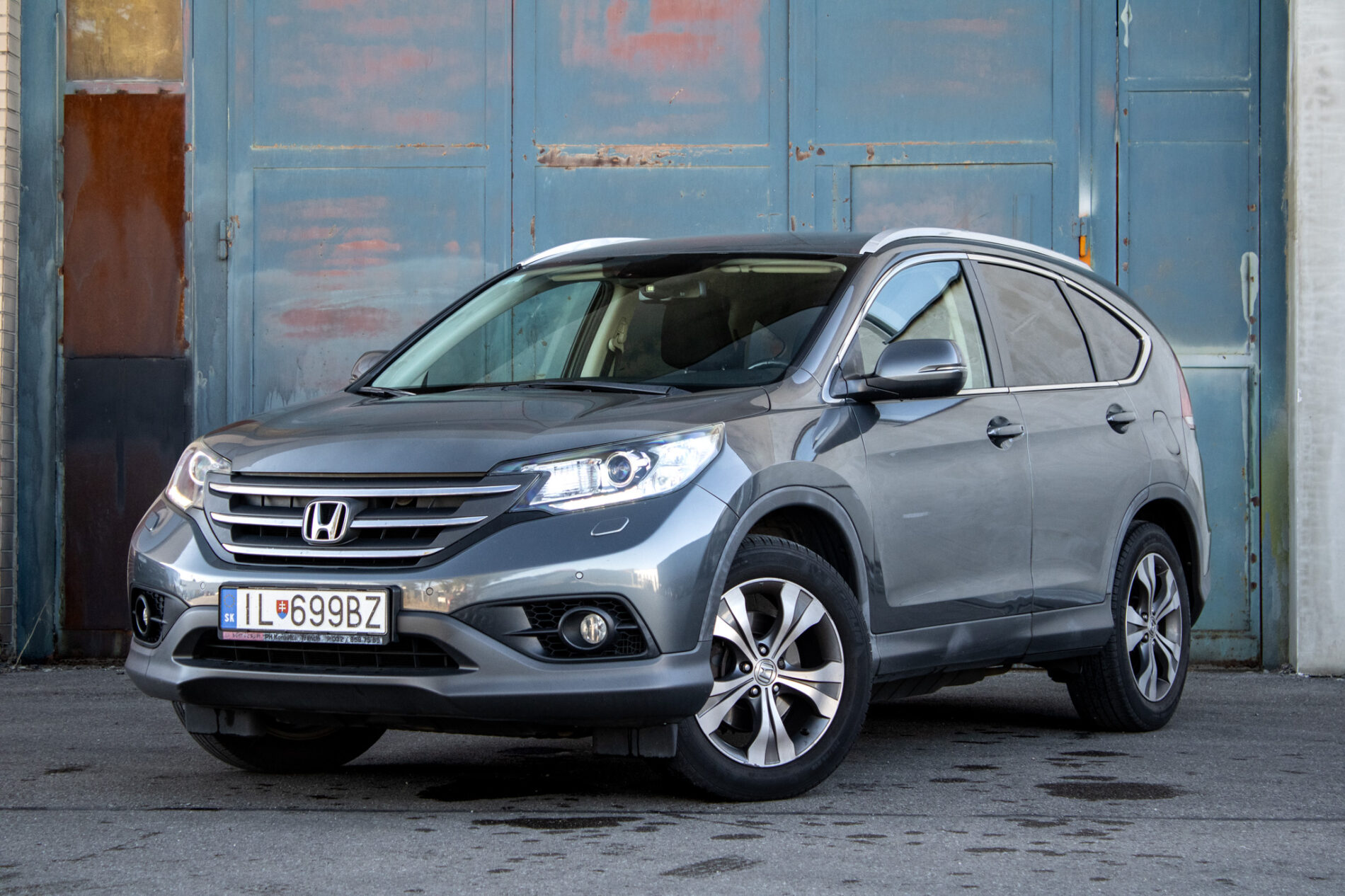 Honda CR-V 2.2 i-DTEC 4WD / 110kW / M6 / ZÁRUKA / AJ NA SPLÁTKY / PROTIÚČET